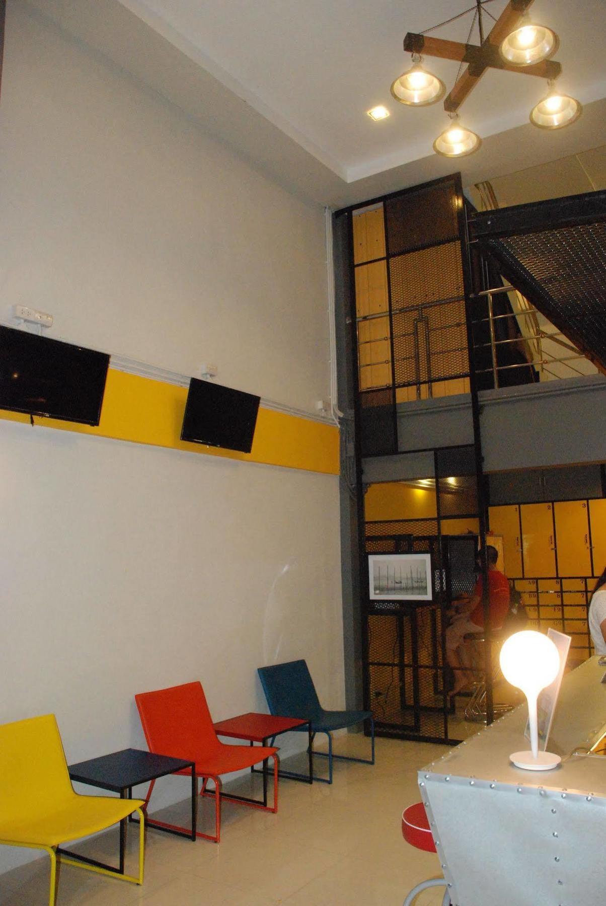 Oyes Hostel Krabi town Exterior foto